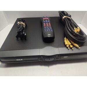 RCA model RC5225P TruSurround Dolby Digital CD/DVD/VCD Audio Video Playerwremote